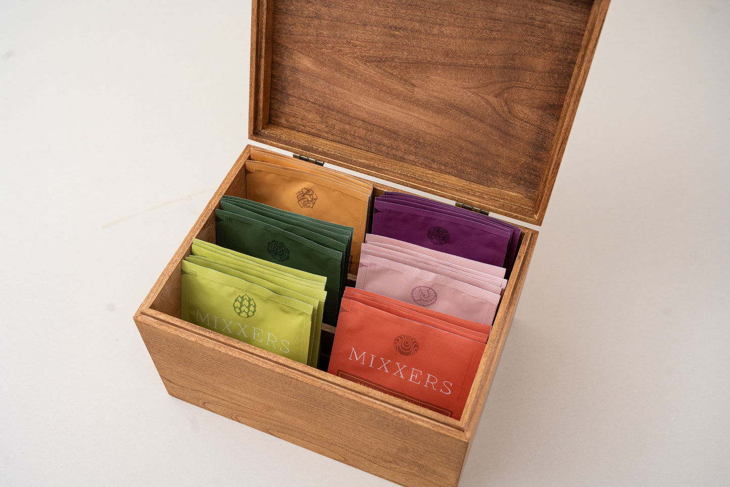 Mixxer Cocktail Recipe Box For Hotels & Home Rentals